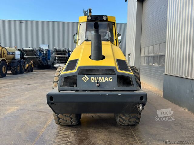 Basit kam silindiri Bomag BW226