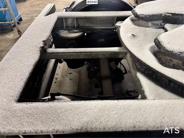 HFR Dolly. HFR Dolly.