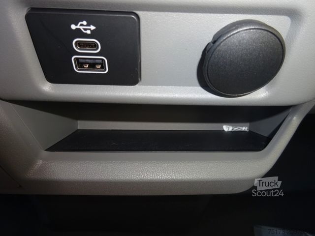 Minibus FORD Transit Custom L2 Trail 4x4 Kombi AHK Matrix 360