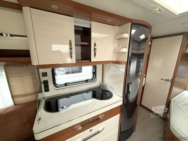 Caravan HOBBY Excellent 460 UFe Dachklimaanlage + Mover
