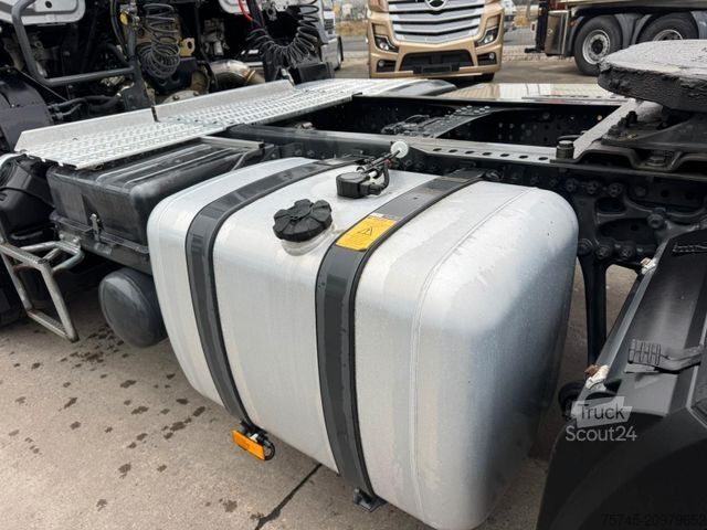 Cap tractor standard MERCEDES-BENZ ACTROS 1843 * LIEGE * 6.830 KG * 1. HAND * TOP *