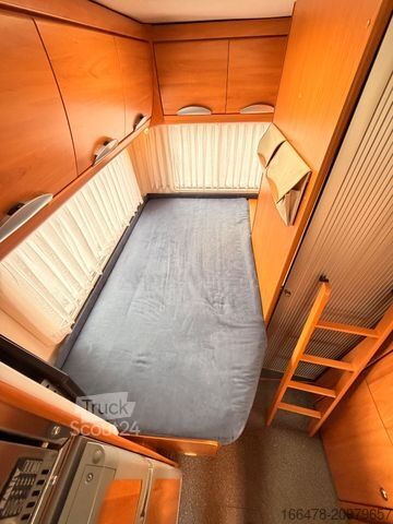 Integrated camper HYMER/ERIBA B 654 *Festbett-Hubbett-Automatik-2xKlima*