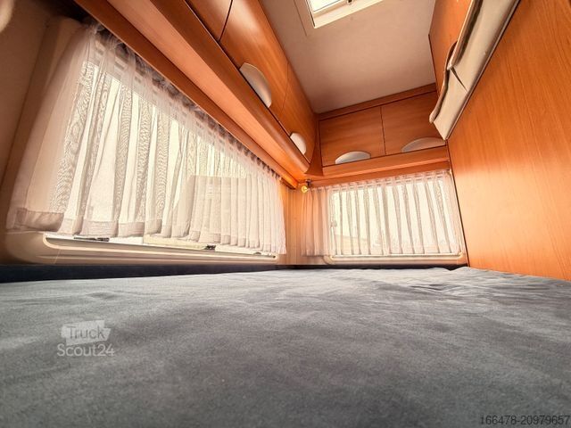 Integrated camper HYMER/ERIBA B 654 *Festbett-Hubbett-Automatik-2xKlima*