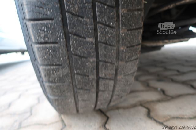 Minibus MERCEDES-BENZ Vito Tourer 114CDI lang 1.Hand /Automatik/FN:134