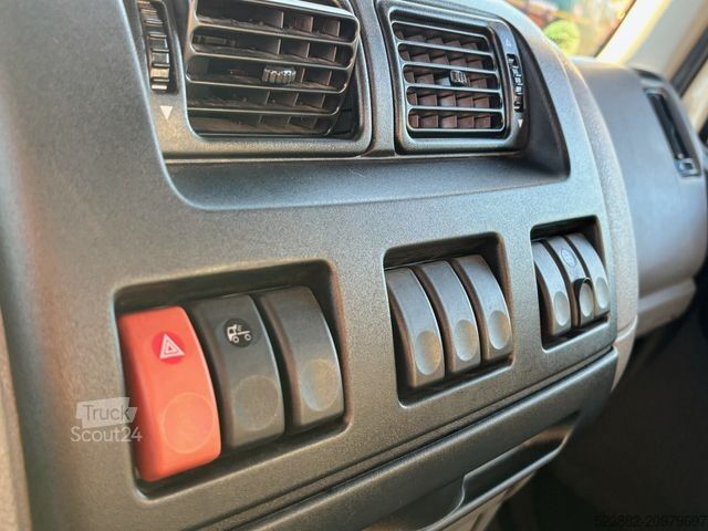 Camion cu platformă DAF LF45.220 PalfingerPK4501*2xAusschübe*nur 165tkm