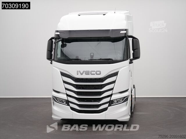 Volume SCM Iveco S-Way 500 4X2 NEW! 2xTanks Retarder ADR Standkl...