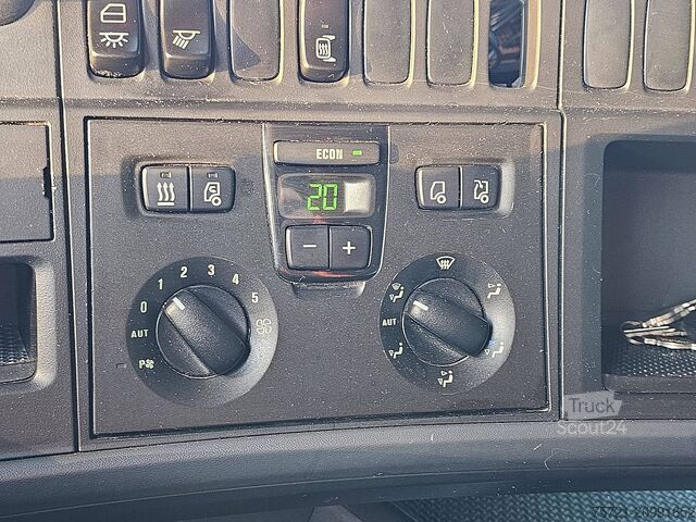 Standaard trekker SCANIA R370 RETARDER DC13