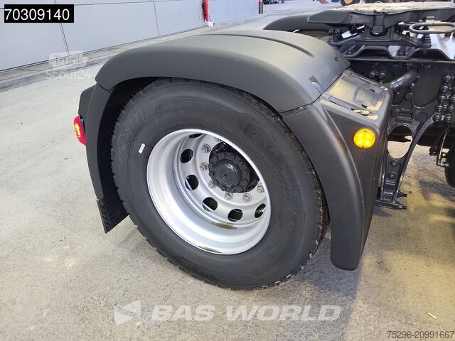 Standaard trekker Iveco S-Way 500 4X2 NEW! 540L Tank HPEB Mirrorcam Euro 6