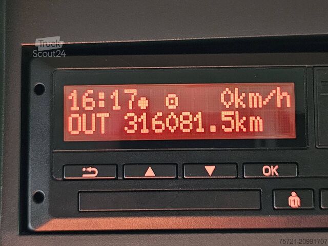 Gesloten bak M.A.N. 15.330 TGM