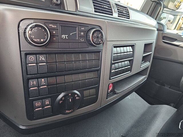 Gesloten bak M.A.N. 15.330 TGM