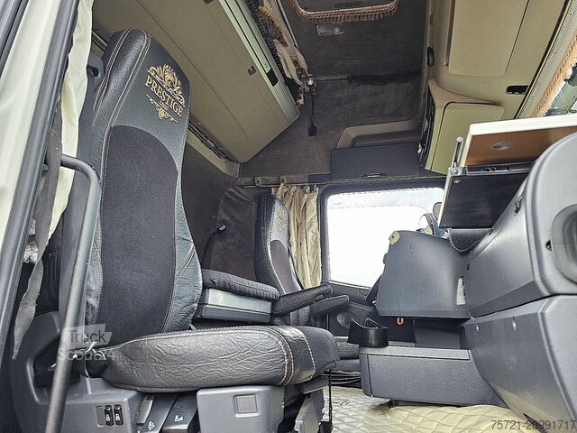 Standaard trekker SCANIA R420 MEGA