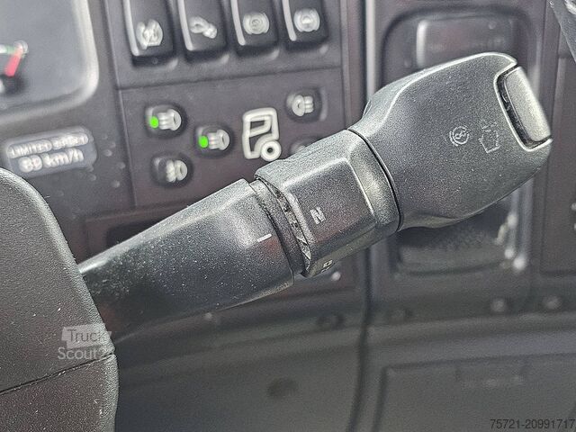 Standaard trekker SCANIA R420 MEGA