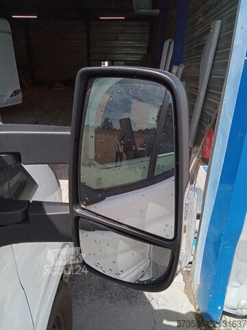 Half-integraal camper Ford Weinsberg Carasuite