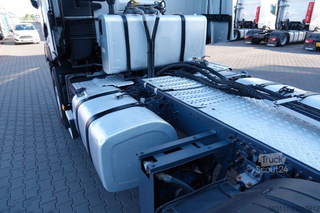 Standard tractor unit RENAULT C 520  / 6x4 / HYDRAULIKA / I -PARK COOL /