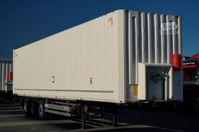 Rashladna poluprikolica SCHMITZ CARGOBULL KONTENER / 2x o? PODNOSZONA  / 2021 ROK