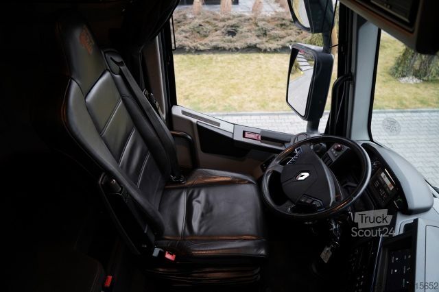 Standard tractor unit RENAULT T 520 / EDYCJA LIMITOWANA - 1894 / CA?A NA PODUS