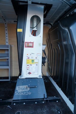 Vrachtwagenhoogwerker RENAULT MASTER / PODNO?NIK KOSZOWY - 10.5 m / BLASZAK +