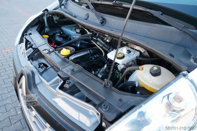 Vrachtwagenhoogwerker RENAULT MASTER / PODNO?NIK KOSZOWY - 10.5 m / BLASZAK +