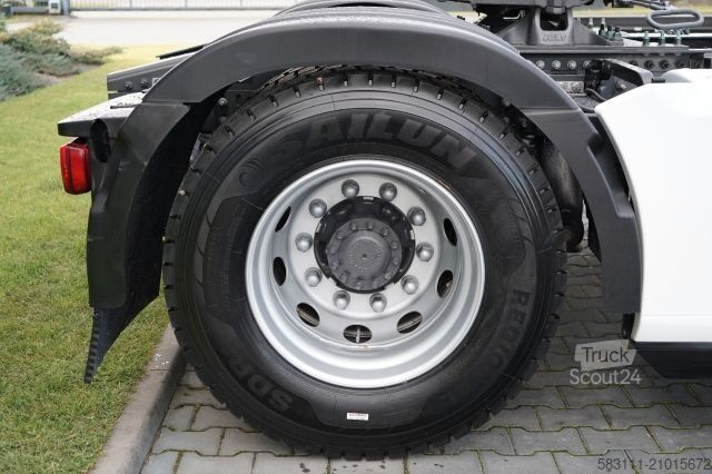 Standard tractor unit RENAULT T 480 / RETARDER / 2022 / 13 LITROWY / OPONY 100