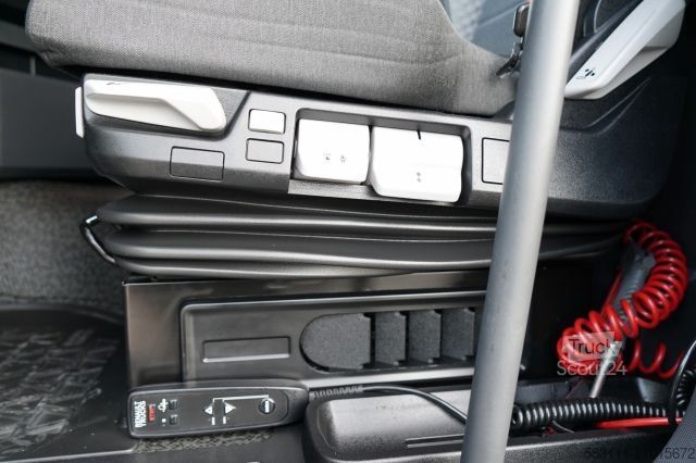 Standard tractor unit RENAULT T 480 / RETARDER / 2022 / 13 LITROWY / OPONY 100