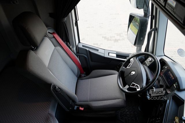 Standard tractor unit RENAULT T 480 / RETARDER / 2022 / 13 LITROWY / OPONY 100