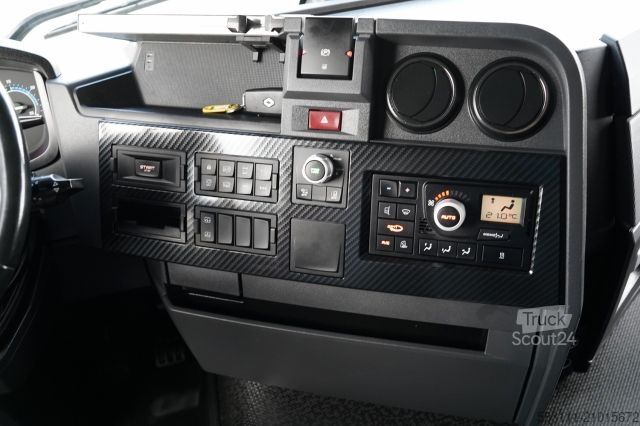 Standard tractor unit RENAULT T 480 / RETARDER / 2022 / 13 LITROWY / OPONY 100