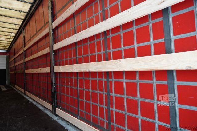 Auflieger mit Pritsche & Plane SCHMITZ CARGOBULL FIRANKA / STANDARD / PLANDEKA ZBROJONA