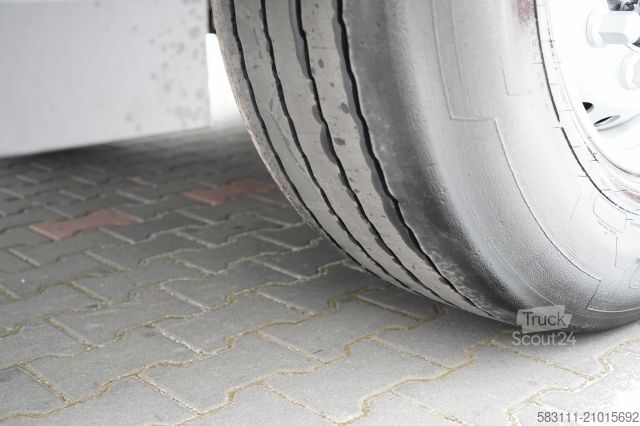 Auflieger mit Pritsche & Plane SCHMITZ CARGOBULL FIRANKA / STANDARD / PLANDEKA ZBROJONA