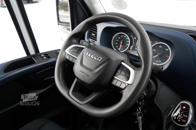 Refrigerator body van IVECO DAILY 35-140 / KONTENER / AUTOMAT HI-MATIC / BLI