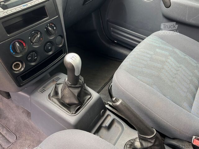 Fourgon tôlé Ford Tourneo Connect 4x2 Tourneo Connect 4x2, Personentransporter, 8-Sitzer