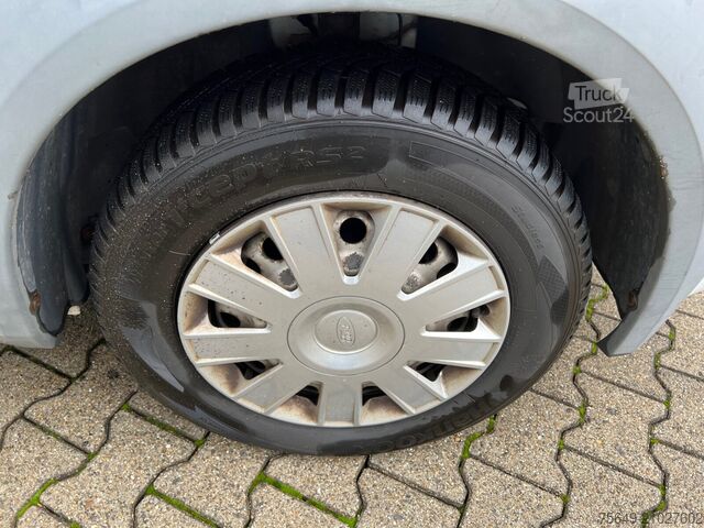 Fourgon tôlé Ford Tourneo Connect 4x2 Tourneo Connect 4x2, Personentransporter, 8-Sitzer