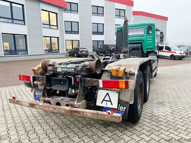 Haakarm vrachtwagen MAN TGA 26.463 6x4 BB TGA 26.463 6x4 BB
