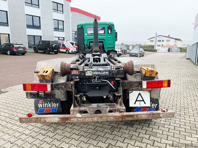 Haakarm vrachtwagen MAN TGA 26.463 6x4 BB TGA 26.463 6x4 BB