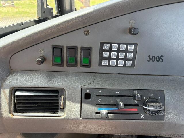 Camion basculant Volvo A30D