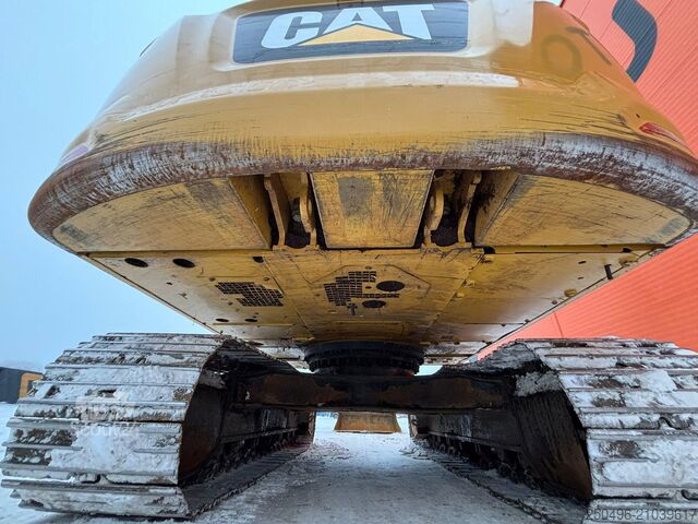 Excavateur sur chenilles Caterpillar 320 GC 3D / TILT / AC