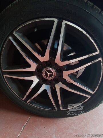 Camper van Mercedes Marco Polo 250d | Luxus Camper | 2 Schlafplätze | Küche + Aufstelldach