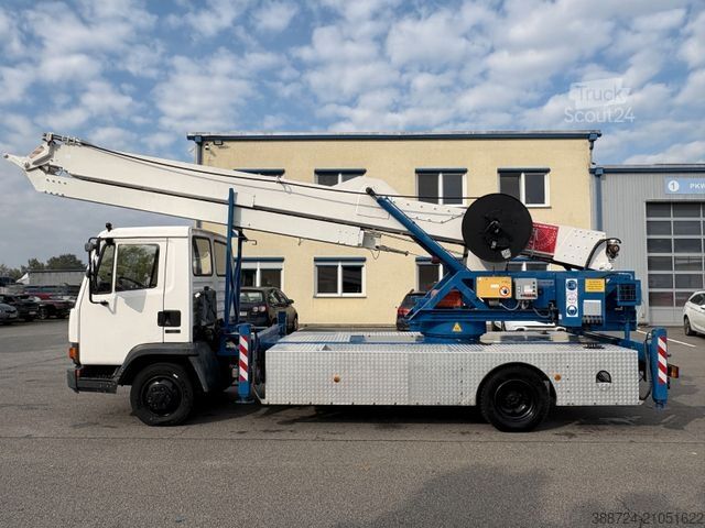 Camion équipé d'une grue DAF AE 45CE*Alu-kran Klaas 28/7*Dachdecker* Montage*