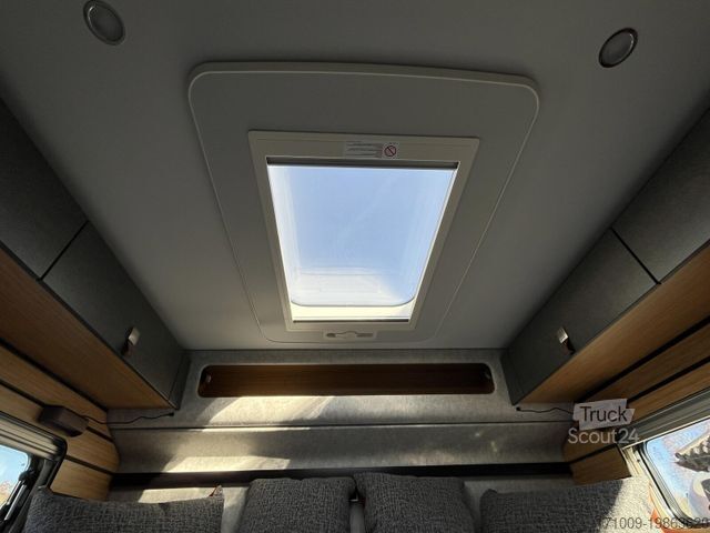 Caravana semiintegrada HYMER/ERIBA ML-T CrossTrail 580 4x4 Winterpaket GFK ZV Delta