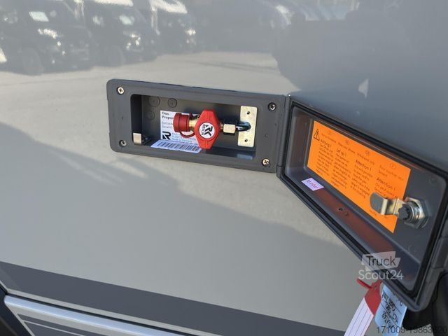 Caravana semiintegrada HYMER/ERIBA ML-T CrossTrail 580 4x4 Winterpaket GFK ZV Delta