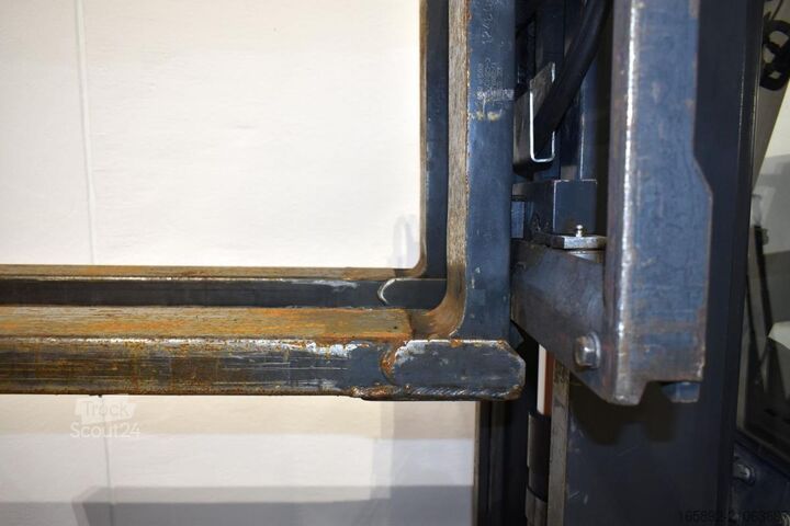 Carrello elevatore Linde H 35 D (3A) EVO 393-02