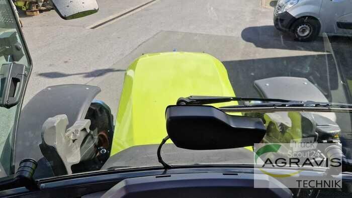 Ciągnik Claas AXOS 3.105