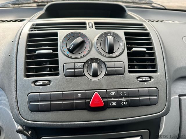 Fourgon tôlé MERCEDES-BENZ Vito 109 CDI Kasten *Motorschaden*