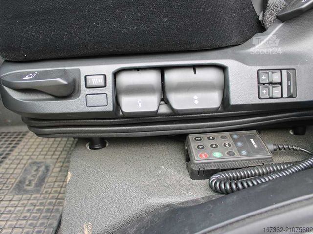 LKW mit Pritsche & Plane MAN TGM 18.320, EURO 6, NAVIGATION