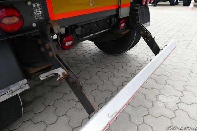 Naczepa wywrotka KEMPF 3-achs 39m³ ALU- Halbschalenmulde, 5,2 to LG.