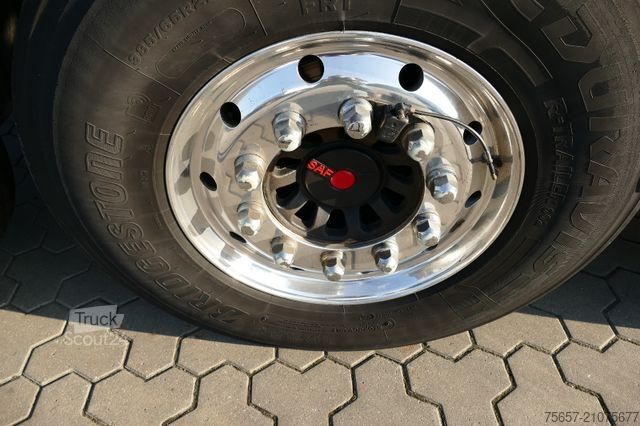 Naczepa wywrotka KEMPF Kempf 3-achs 39m³ ALU- Halbschalenmulde, 5,2 to