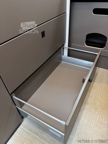 Kastenwagen Wohnmobil / Campervan BÜRSTNER B66 C 600, Autom,Navi,RFK,All Season,AKTION