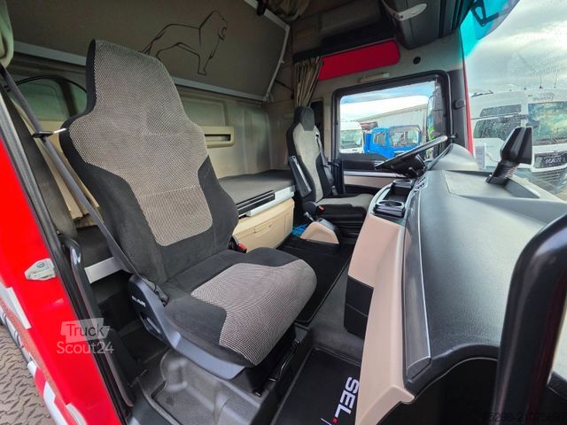 Swap body truck MAN TGX 26.460 6x2/Intarder/Standklima/Totwinkelkam.