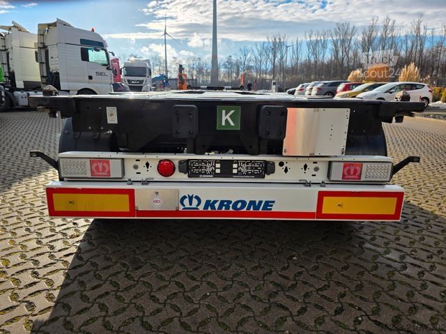 Swap body semitrailer KRONE SD / Liftachse