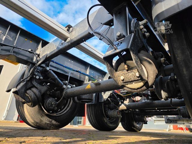 Swap body semitrailer KRONE SD / Liftachse