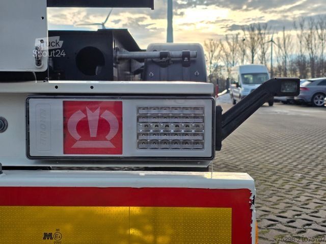 Swap body semitrailer KRONE SD / Liftachse / Teleskop / 11.908 - 13.403